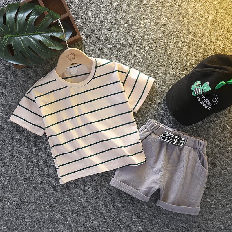 Boys Summer Clothes 2025 New Baby Boy Short-Sleeved Suit Summer Handsome Infant Boy Trendy Clothes Two-Piece Set