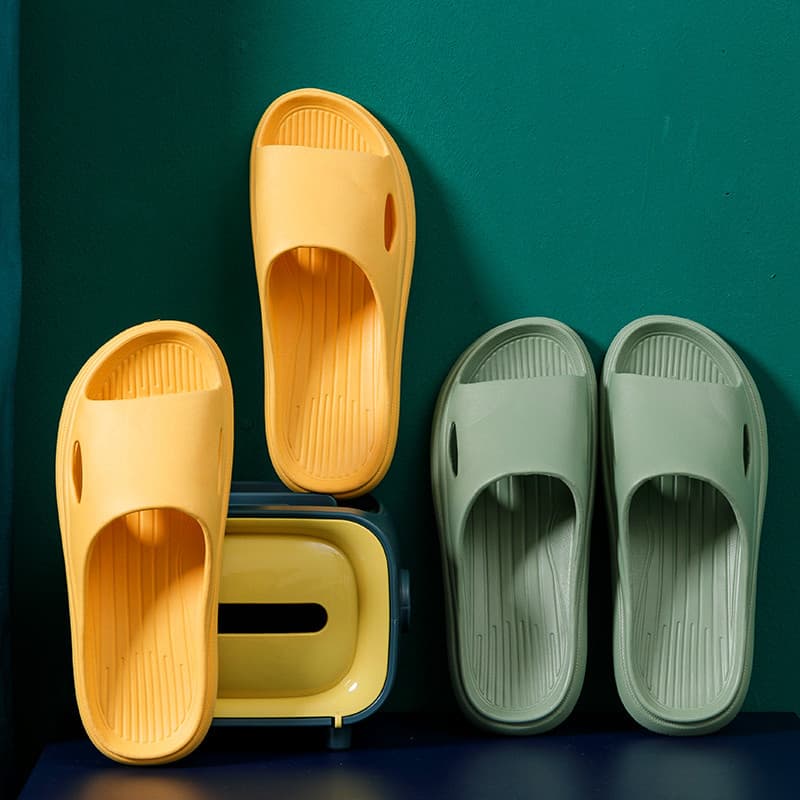 Slippers summer Women soft and thick bottom men's home anti-slip bathroom bath EVA household stepping on the feces cool slippers