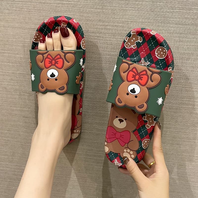 Women's online red ins fashionable summer outdoor cute cartoon bear soft bottom student home bathroom slippers