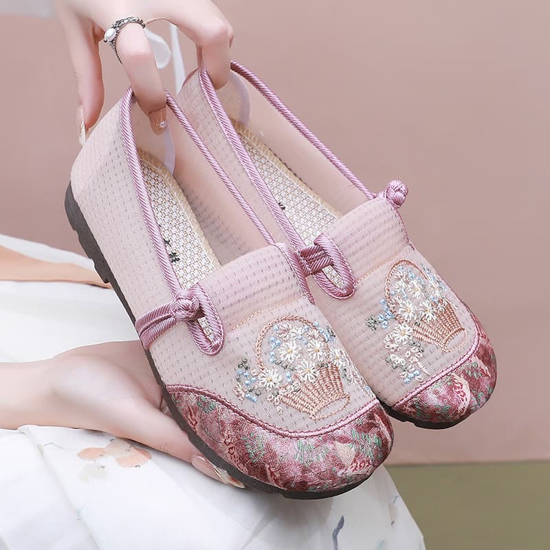 Women's Shoes Summer New Old Beijing Cloth Shoes Women's Mesh Soft Sole Comfortable Embroidered Shoes Women's Wear-Resistant Breathable Mother's Shoes