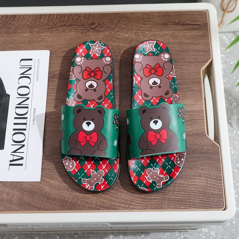 Summer Internet celebrity cute bear head flat non-slip home thick bottom indoor outdoor trendy beach sandals for women