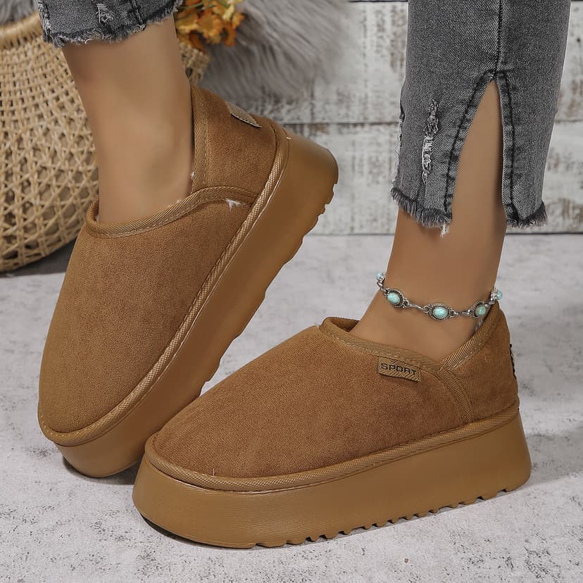 New Autumn and Winter Slip-On Snow Boots for Women, Plush Integrated Maternity Cotton Shoes, Fleece-Lined and Thickened, Cross-Border Hot Item