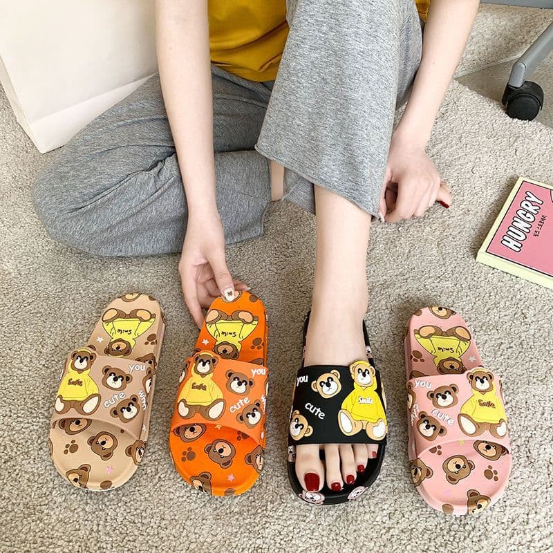 Women's summer fashionable outdoor non-slip slippers New sweet Korean style flat heel dormitory slippers Beach women's shoes