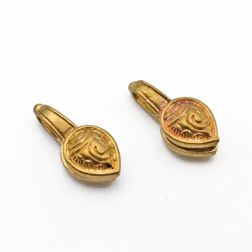 DIY Xiangyun ear clip pendant accessories copper jewelry copper accessories source factory direct wholesale jewelry accessories pendant