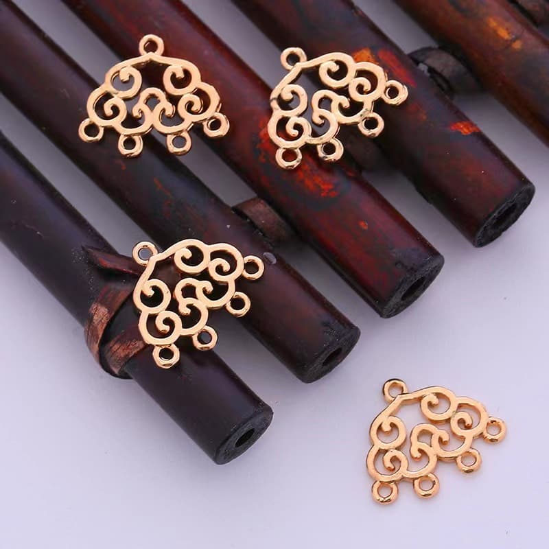 Factory Direct copper jewelry accessories DIY reverse mold copper products earrings necklace bracelet accessories brass hollow wholesale