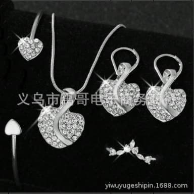 European and American foreign trade new diamond love heart necklace earrings ring bracelet 4 piece suit in stock wholesale