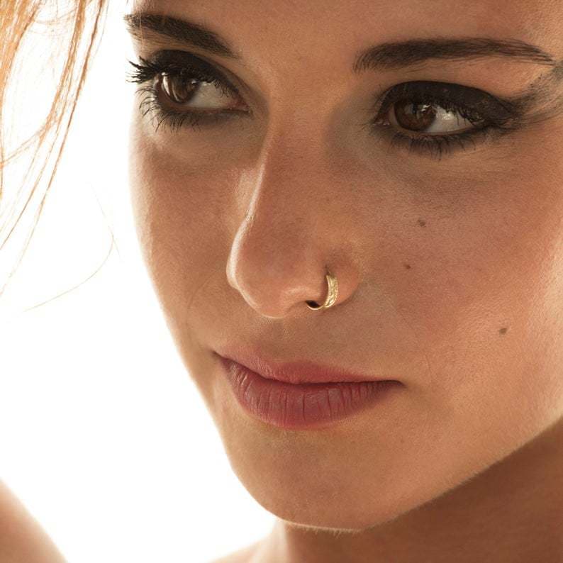 Zhen Rong wish new creative body piercing jewelry nose ring nose stud earrings European and American hand-made earrings earrings women